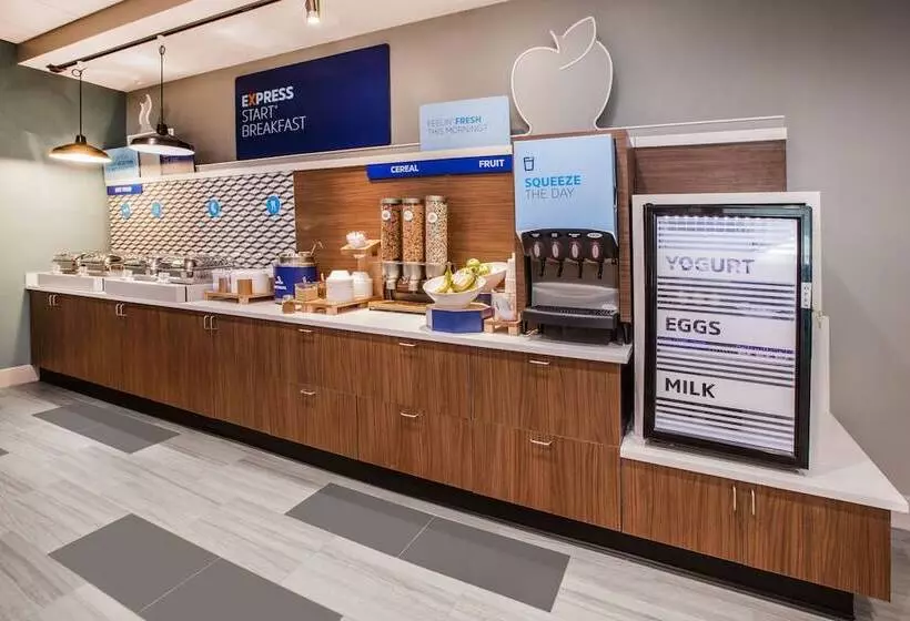 Fotos del hotel Holiday Inn Express  Times Square South, An Ihg:  12