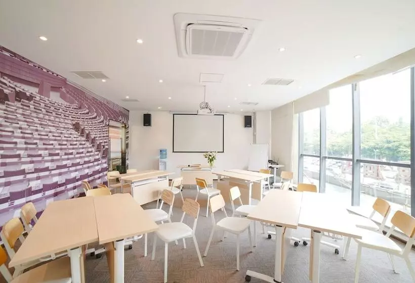 Fotos del hotel Ibis Chengdu Kehua:  17