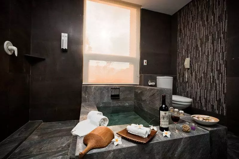 Fotos del hotel The Loft Seaside Suites:  3