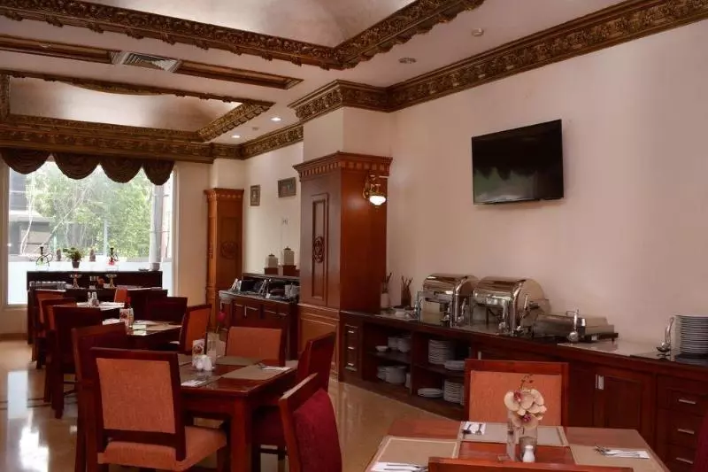 Fotos del hotel Quds Royal  Surabaya:  5