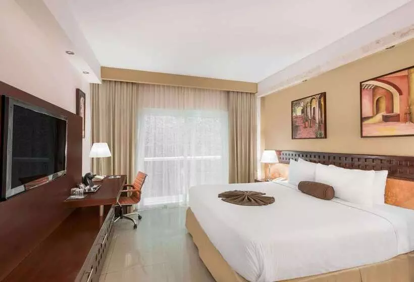 Fotos del hotel Wyndham Merida:  20