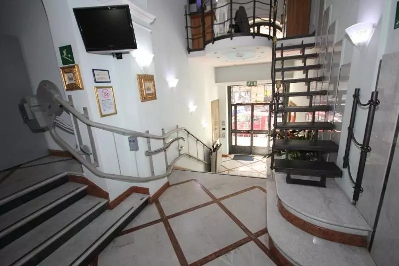 Fotos del hotel Albergo Marisa:  8