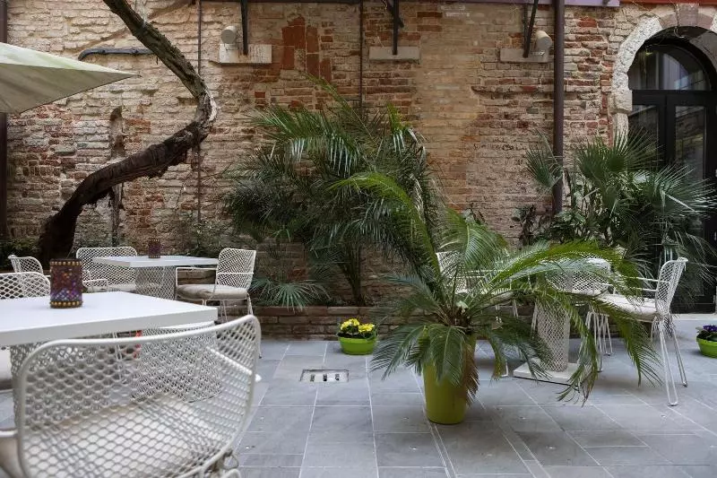 Fotos del hotel Corte Di Gabriela:  12