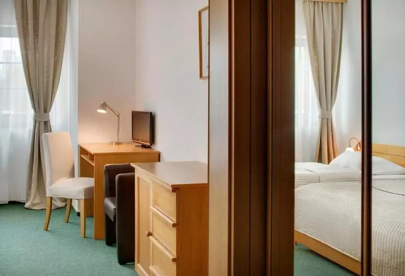 Fotos del hotel Oya:  10