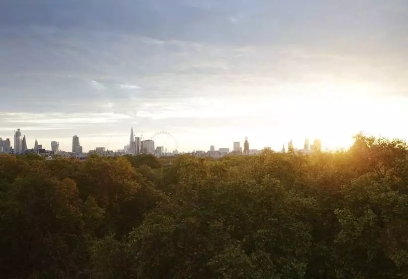 Fotos del hotel The Athenaeum Hotel & Residences:  13