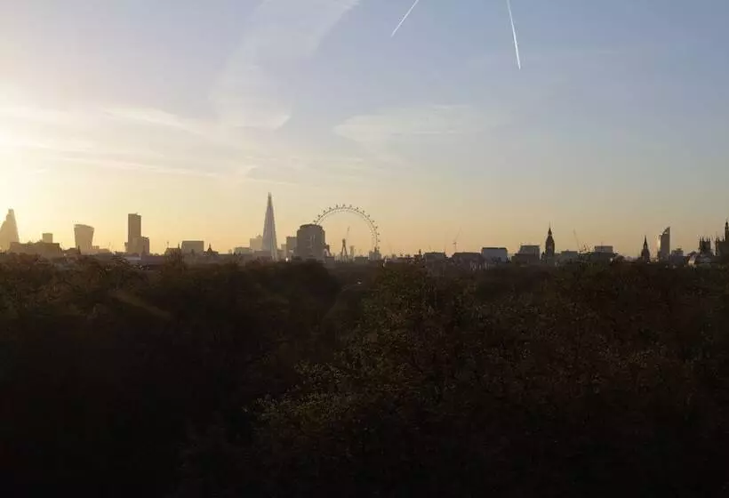 Fotos del hotel The Athenaeum Hotel & Residences:  7