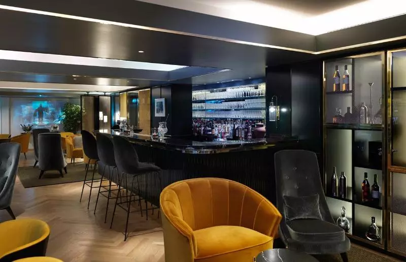 Fotos del hotel The Athenaeum Hotel & Residences:  20