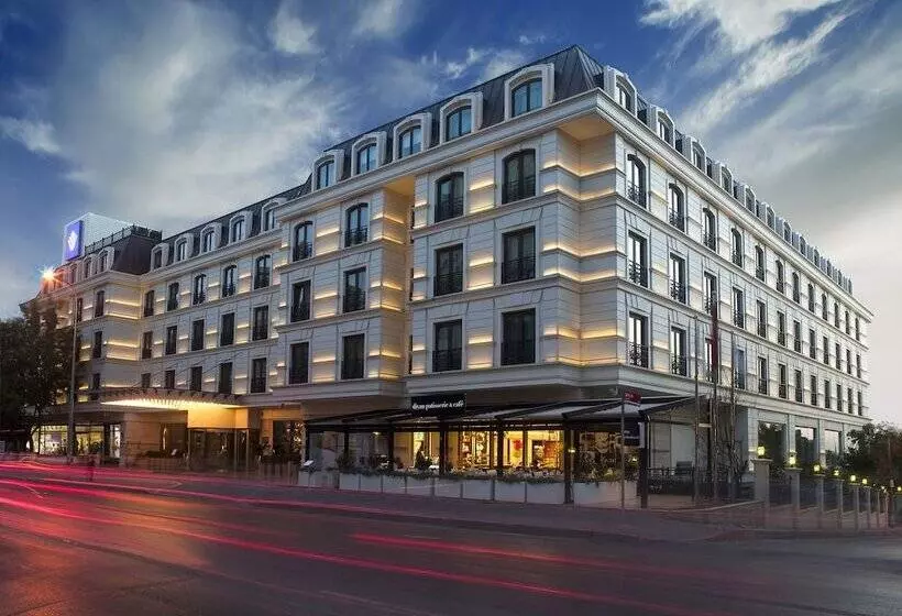 Fotos del hotel Wyndham Grand Istanbul Kalamis Marina:  5