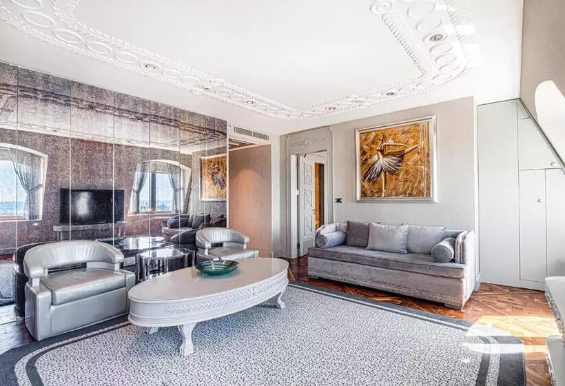 Fotos del hotel Wyndham Grand Istanbul Kalamis Marina:  18