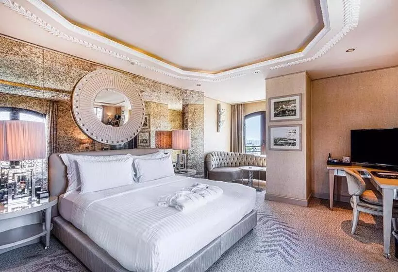 Fotos del hotel Wyndham Grand Istanbul Kalamis Marina:  15