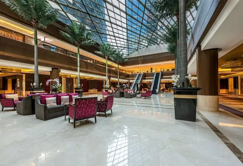 Fotos del hotel Dusit Thani Abu Dhabi:  2