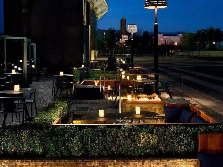 Fotos del hotel East Beijing:  6