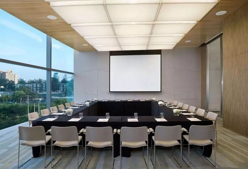 Fotos del hotel East Beijing:  5