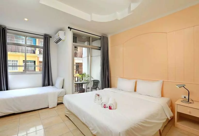 Fotos del hotel Arya Eightball Records:  18