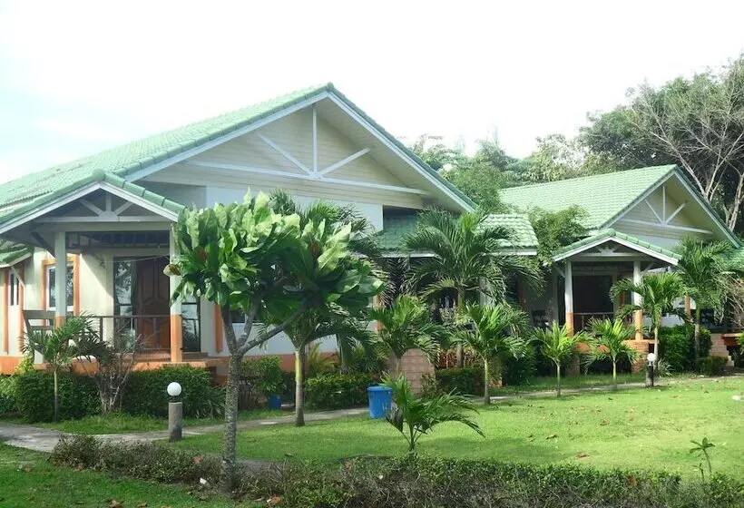 Fotos del hotel Lanta Palm Beach Resort:  21