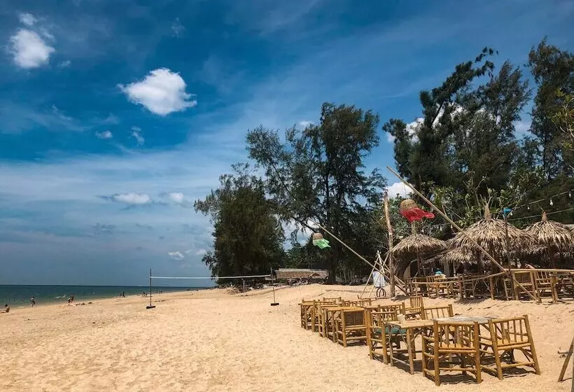 Fotos del hotel Lanta Palm Beach Resort:  11