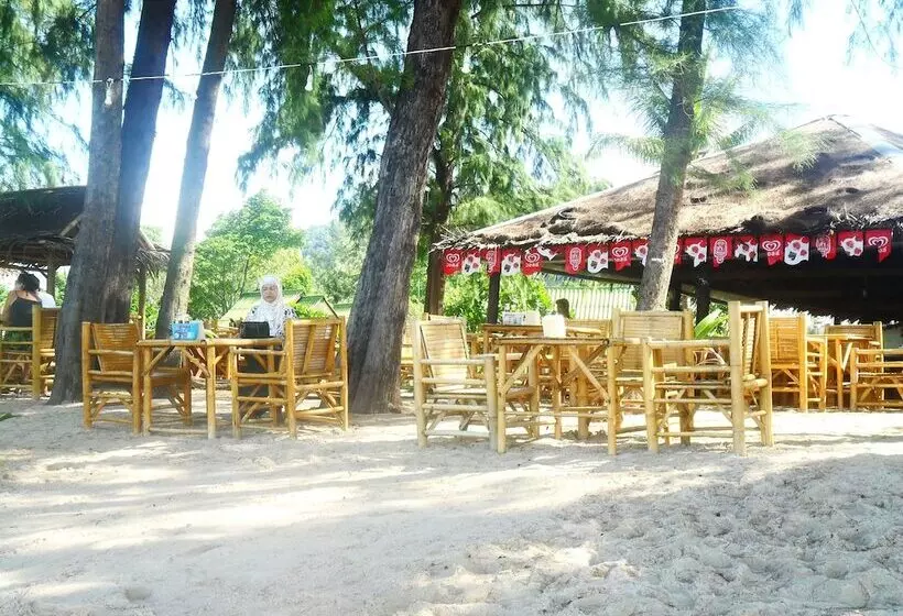 Fotos del hotel Lanta Palm Beach Resort:  2