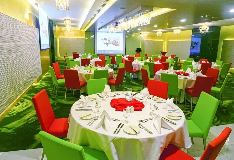 Fotos del hotel Al Khoory Executive Hotel, Al Wasl:  6