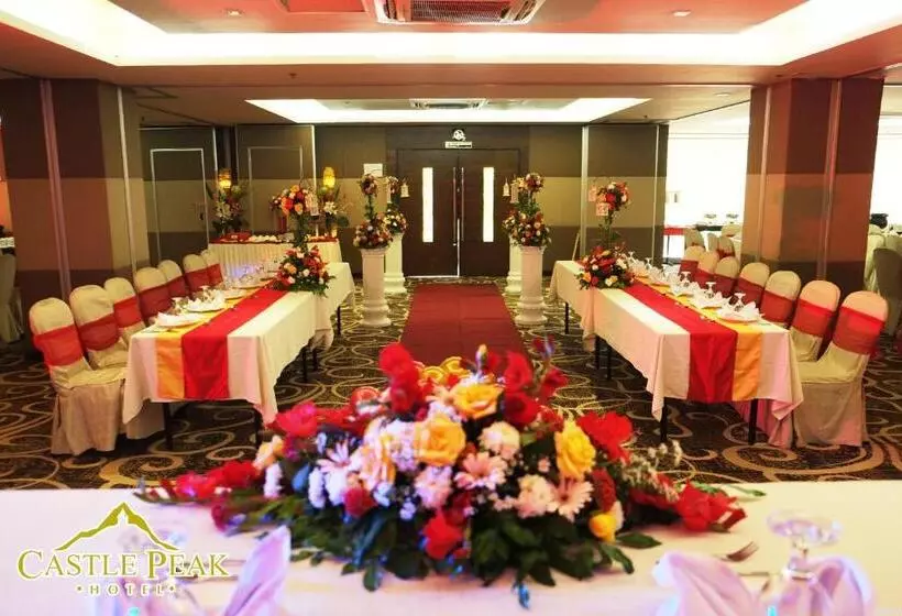 Fotos del hotel Castle Peak   Multiple Use:  21