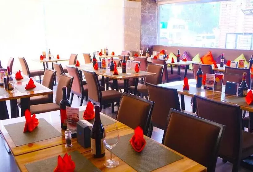 Fotos del hotel Castle Peak   Multiple Use:  11