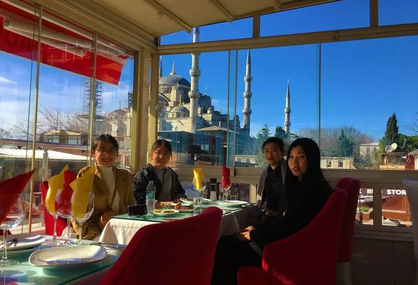 Fotos del hotel Charm:  13