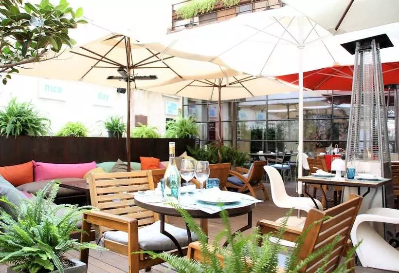 Fotos del hotel Brondo Architect:  12