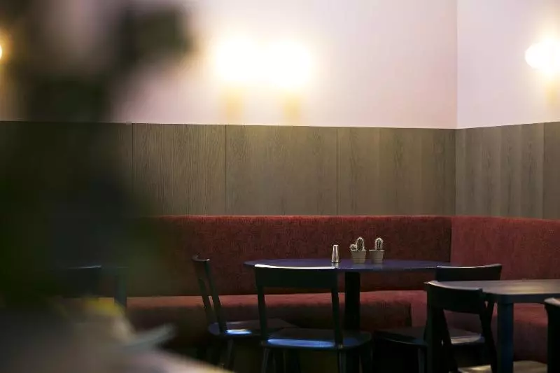 Fotos del hotel Moment Hotels:  12