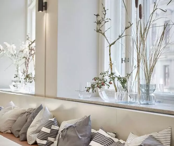 Fotos del hotel Moment Hotels:  9