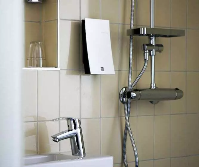 Fotos del hotel Moment Hotels:  22