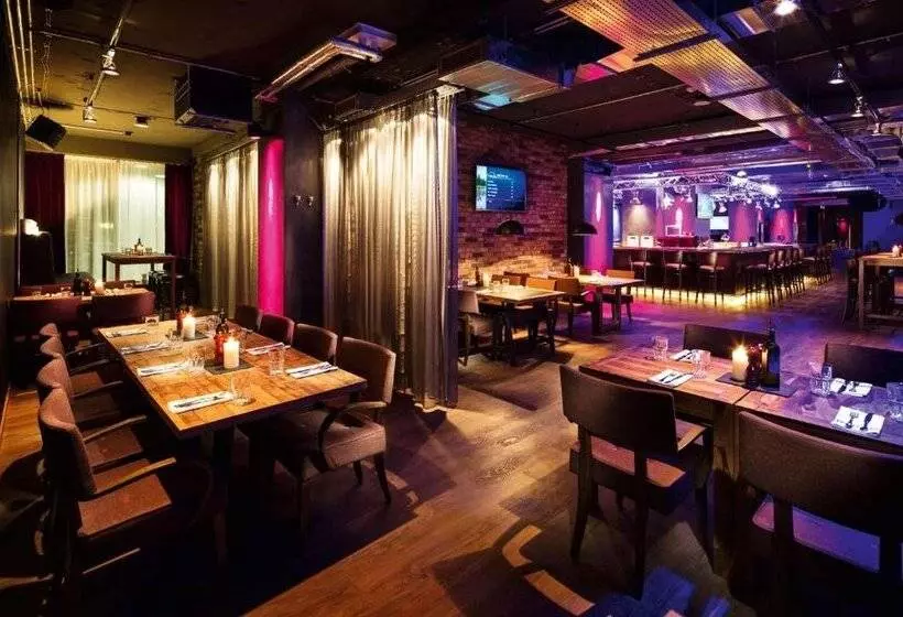 Fotos del hotel Pentahotel Prague:  4