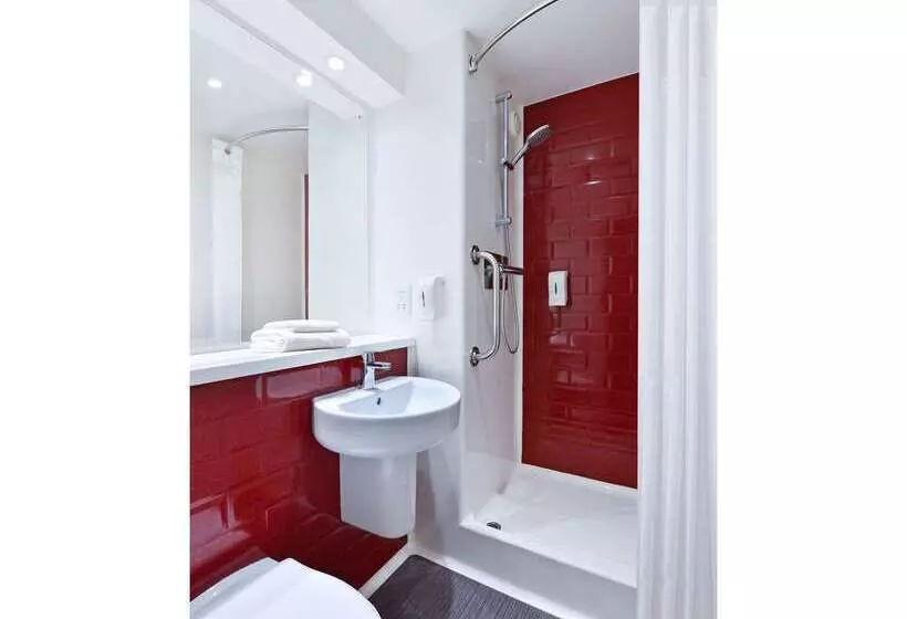 Fotos del hotel Travelodge Manchester Salford Quays:  7
