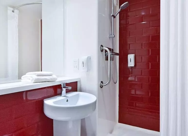 Fotos del hotel Travelodge Manchester Salford Quays:  3