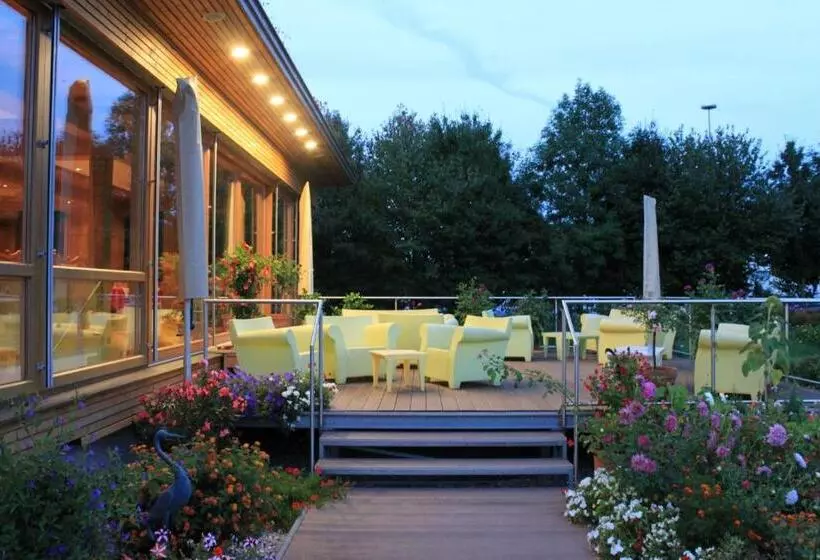 Fotos del hotel Airport Salzburg   Am Salzburg Airport:  6