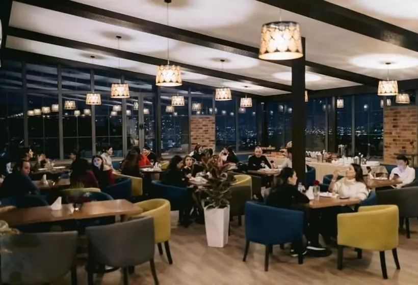 Fotos del hotel 14 Floor:  4