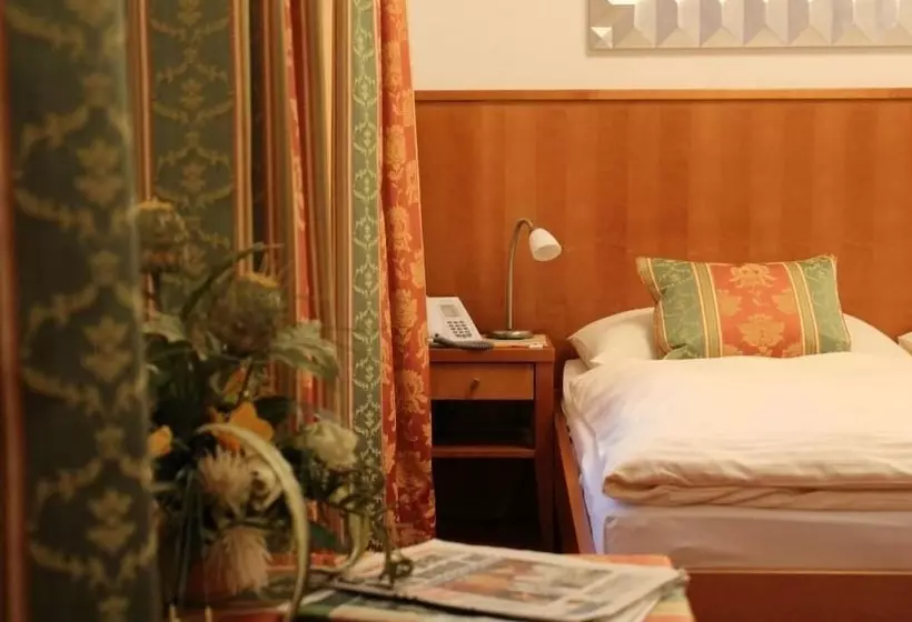 Fotos del hotel Airport Salzburg   Am Salzburg Airport:  17