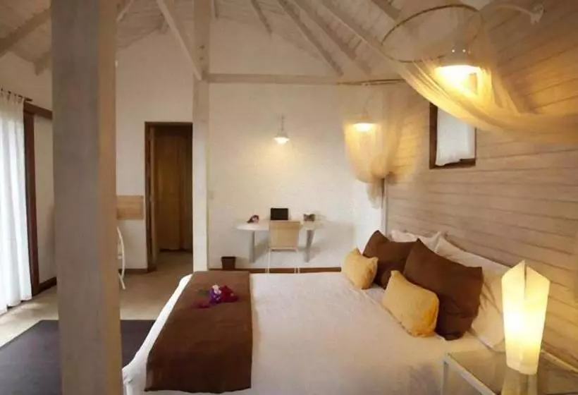 Fotos del hotel Altiplanico Rapa Nui:  1