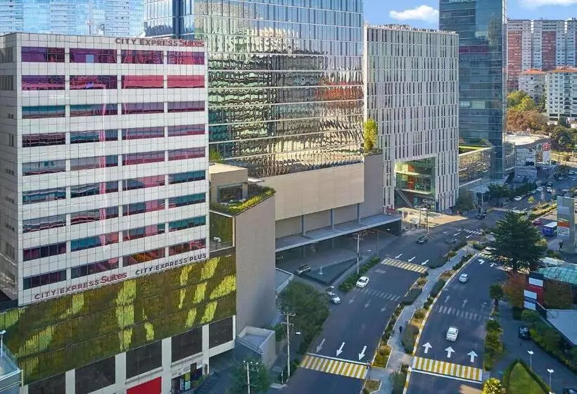 Fotos del hotel City Express Plus Santa Fe:  6