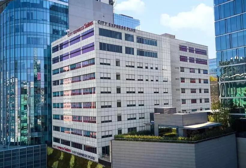 Fotos del hotel City Express Plus Santa Fe:  14