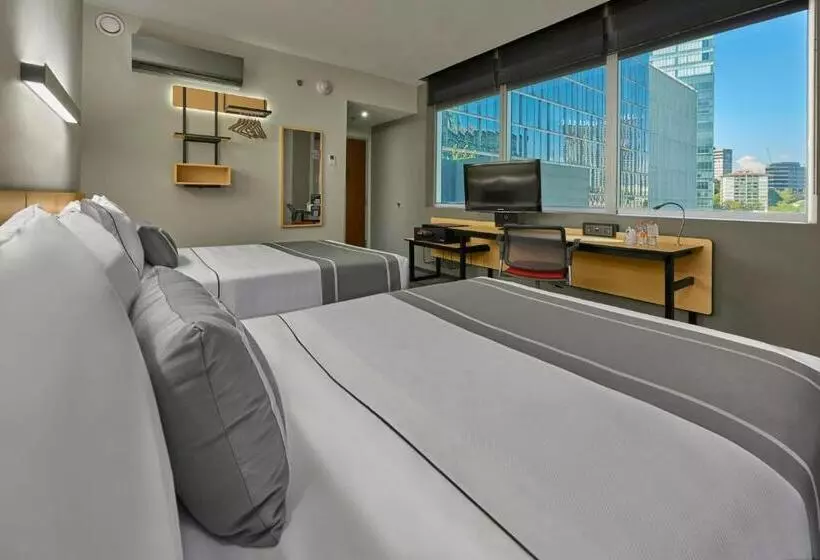 Fotos del hotel City Express Plus Santa Fe:  7