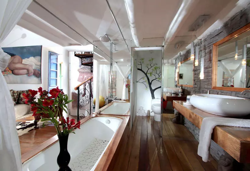 Fotos del hotel Fallen Angel:  2