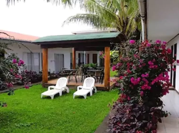 Fotos del hotel Inaki Uhi:  17