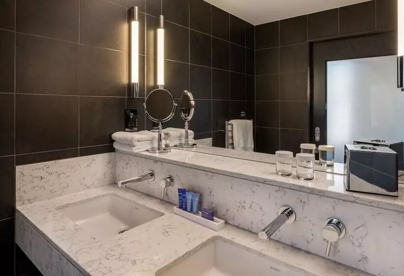 Fotos del hotel The Resident Soho:  17