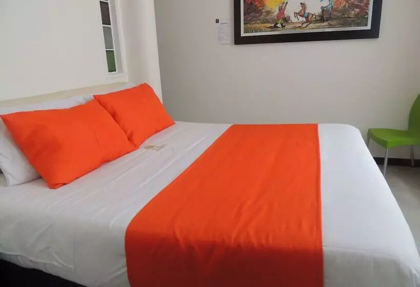 Fotos del hotel Zafiro Boutique:  6