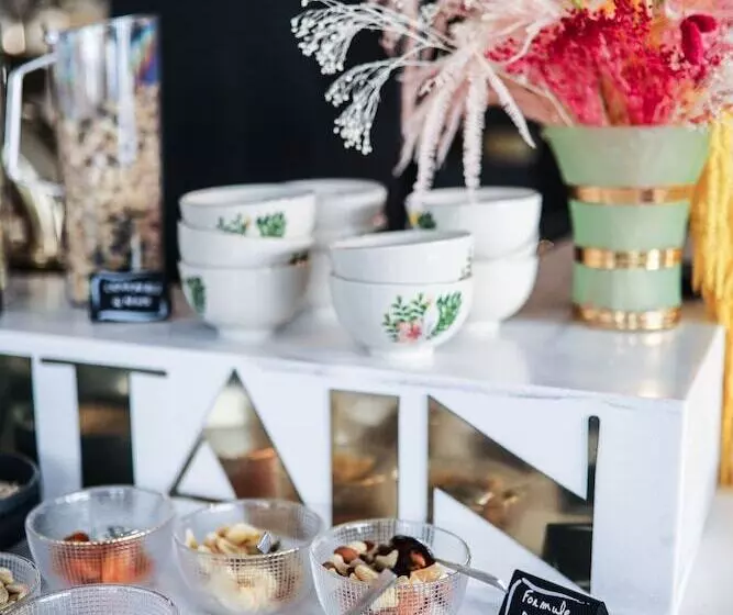 Fotos del hotel Hôtel Cosmopolitain:  18