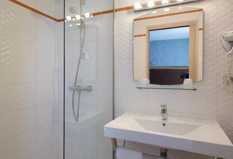 Fotos del hotel Hôtel Cosmopolitain:  11