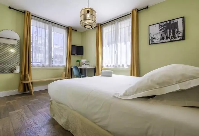 Fotos del hotel Hôtel Cosmopolitain:  9