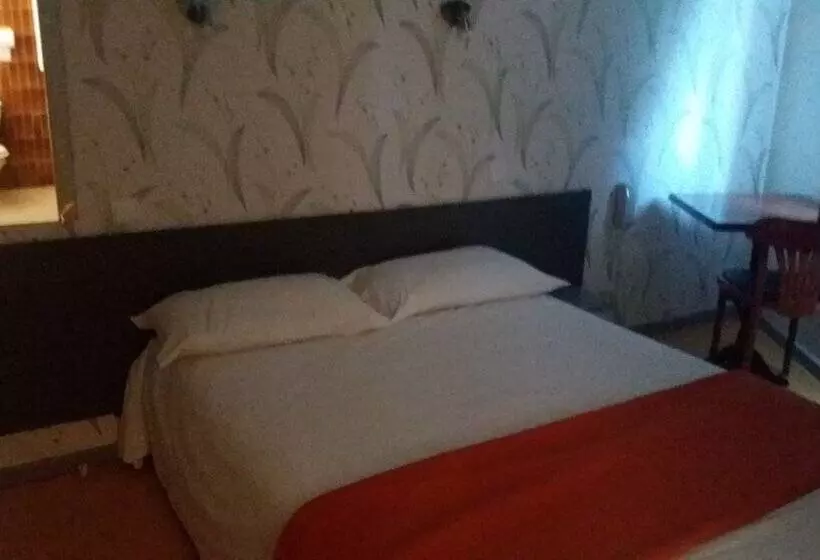 Fotos del hotel Kennedy Hotel Perpignan:  7