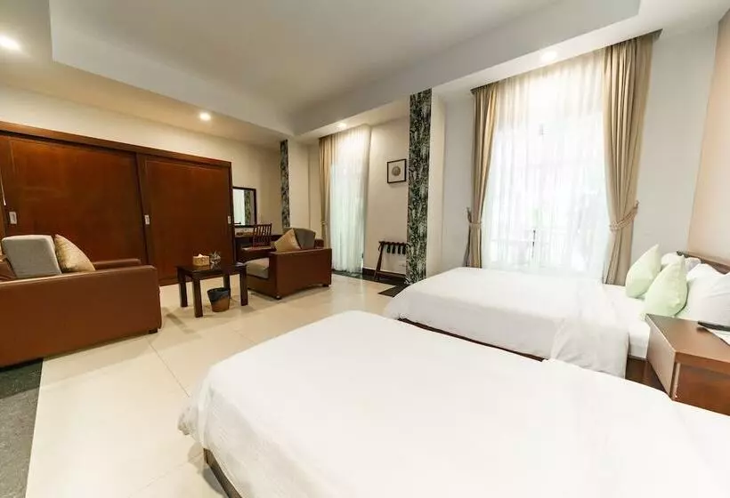 Fotos del hotel Skyline Boutique:  13