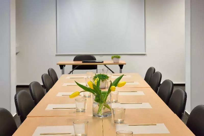 Fotos del hotel B&b Hotel Ljubljana Park:  6