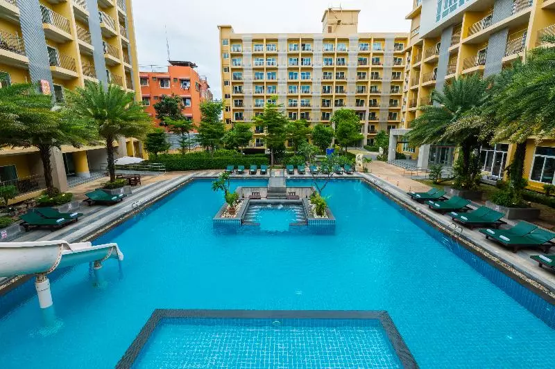 Fotos del hotel Grand Bella:  6